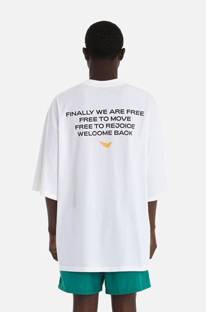 Camiseta Oversized Vntg Free Off White